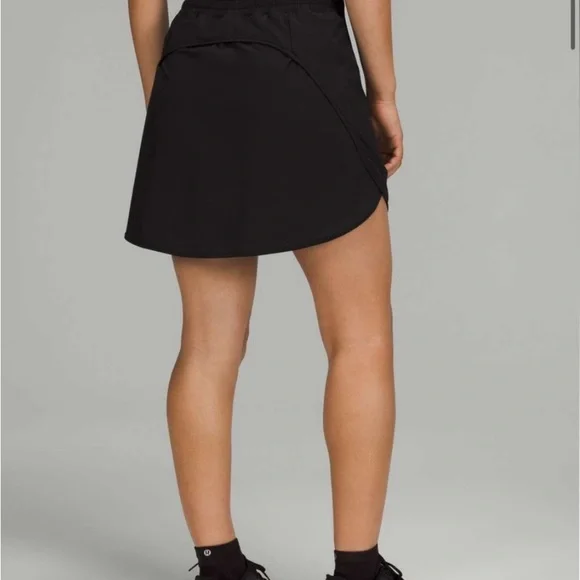 NWOT Hotty Hot HR Skirt - Picture 2 of 3